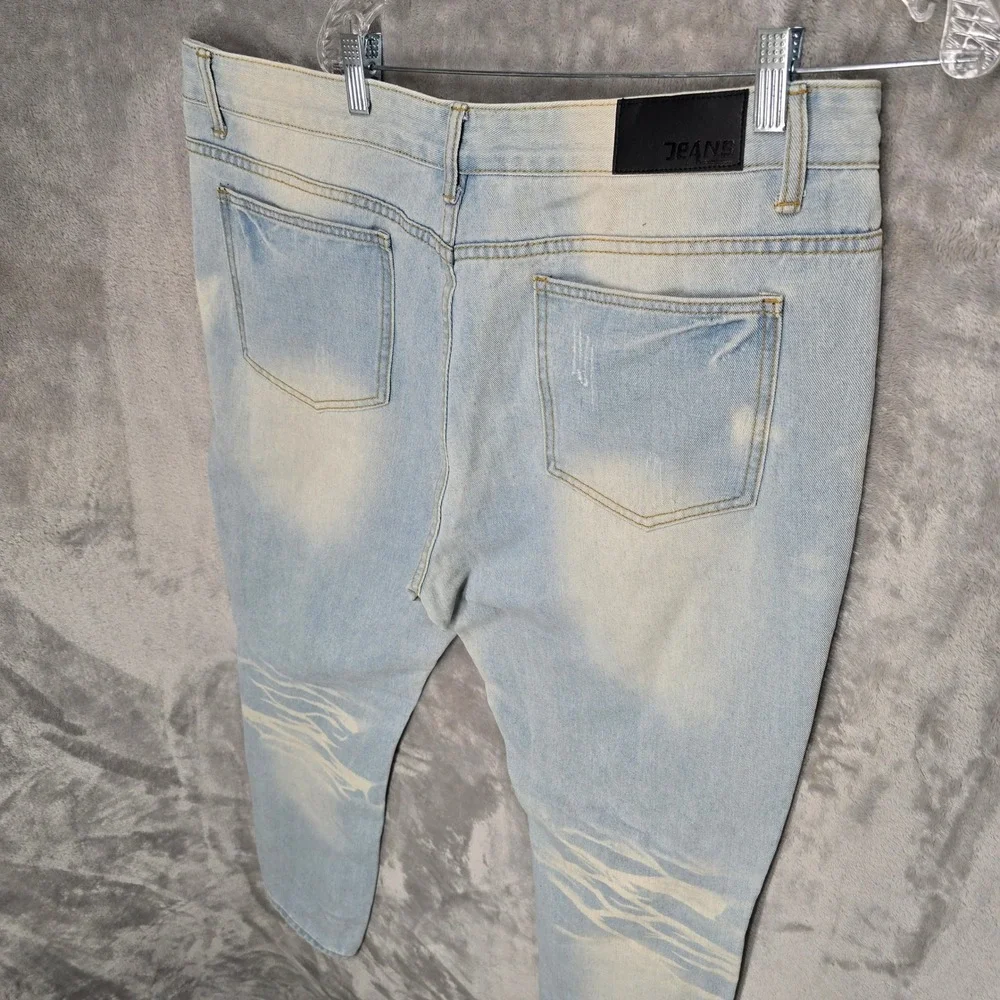 JEANS measurements taken